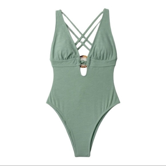 Cupshe Other - CUPSHE Green O-Ring Double Crisscross One Piece Swimsuit